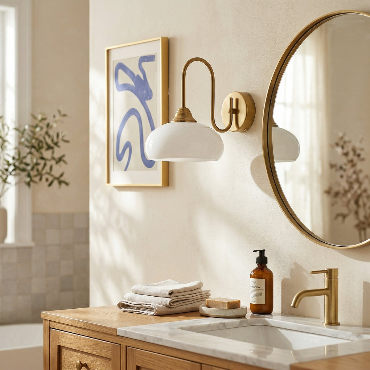 Nova Glass Wall Light (Hardwired)