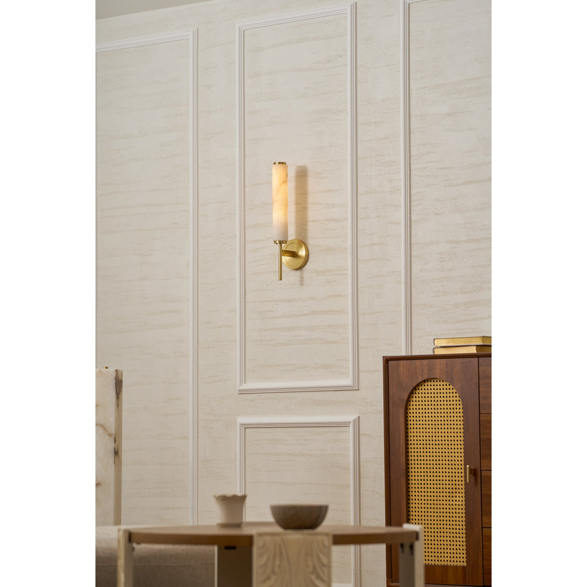 Brindisi Alabaster Wall Lamp