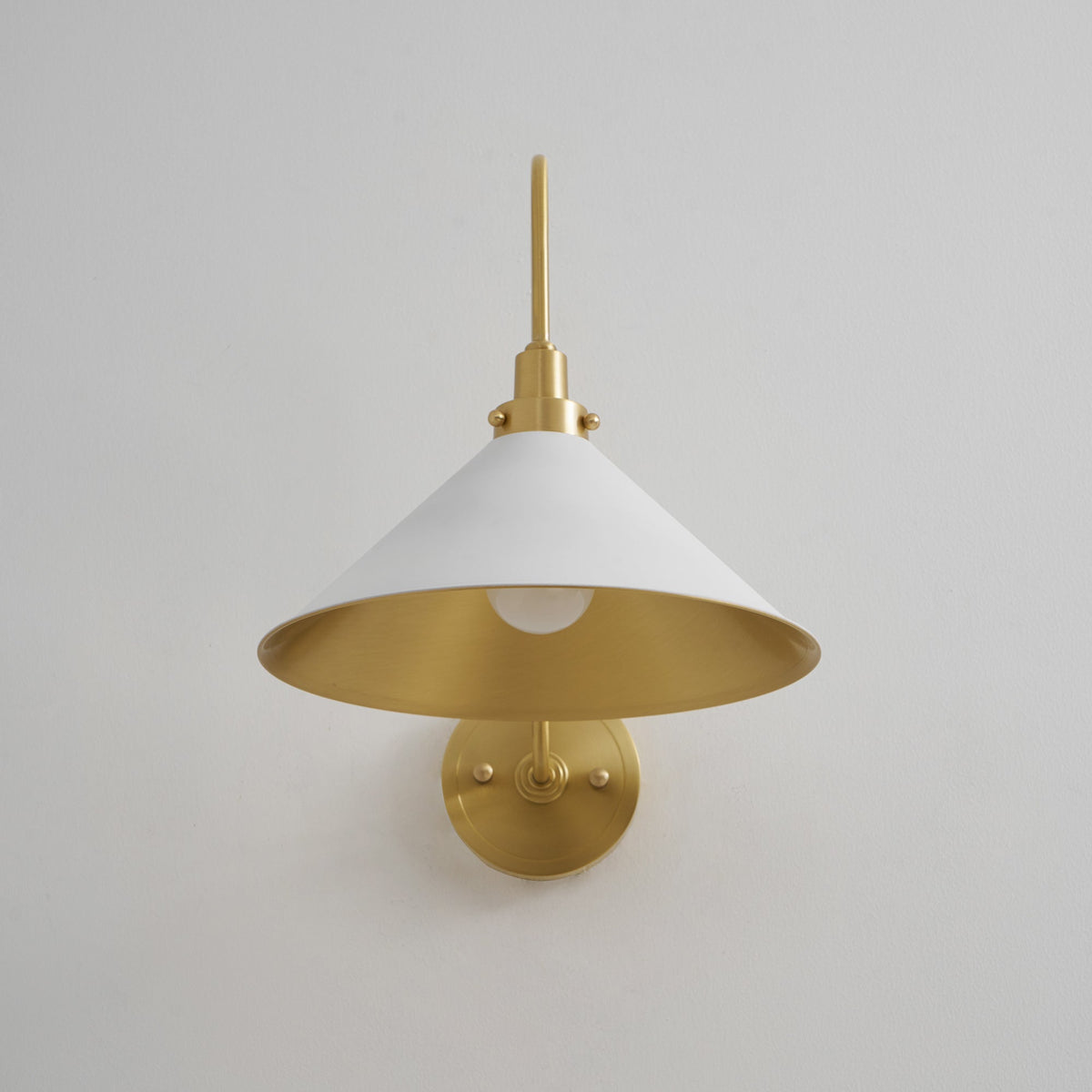 Clivedon Metal-Shade Wall Sconce