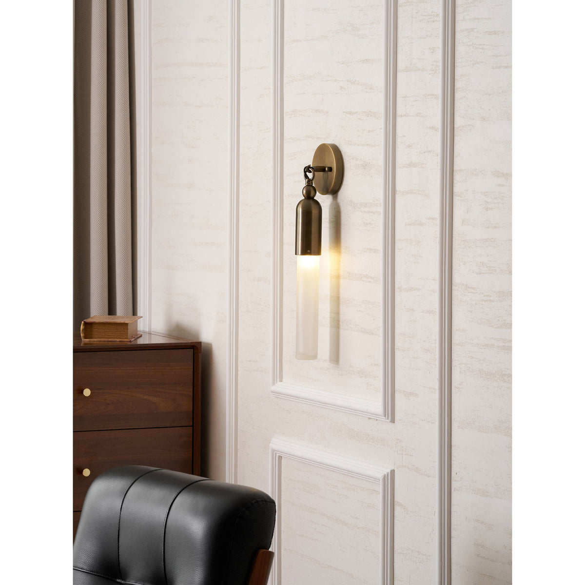 Darby Brass & Glass Wall Lamp