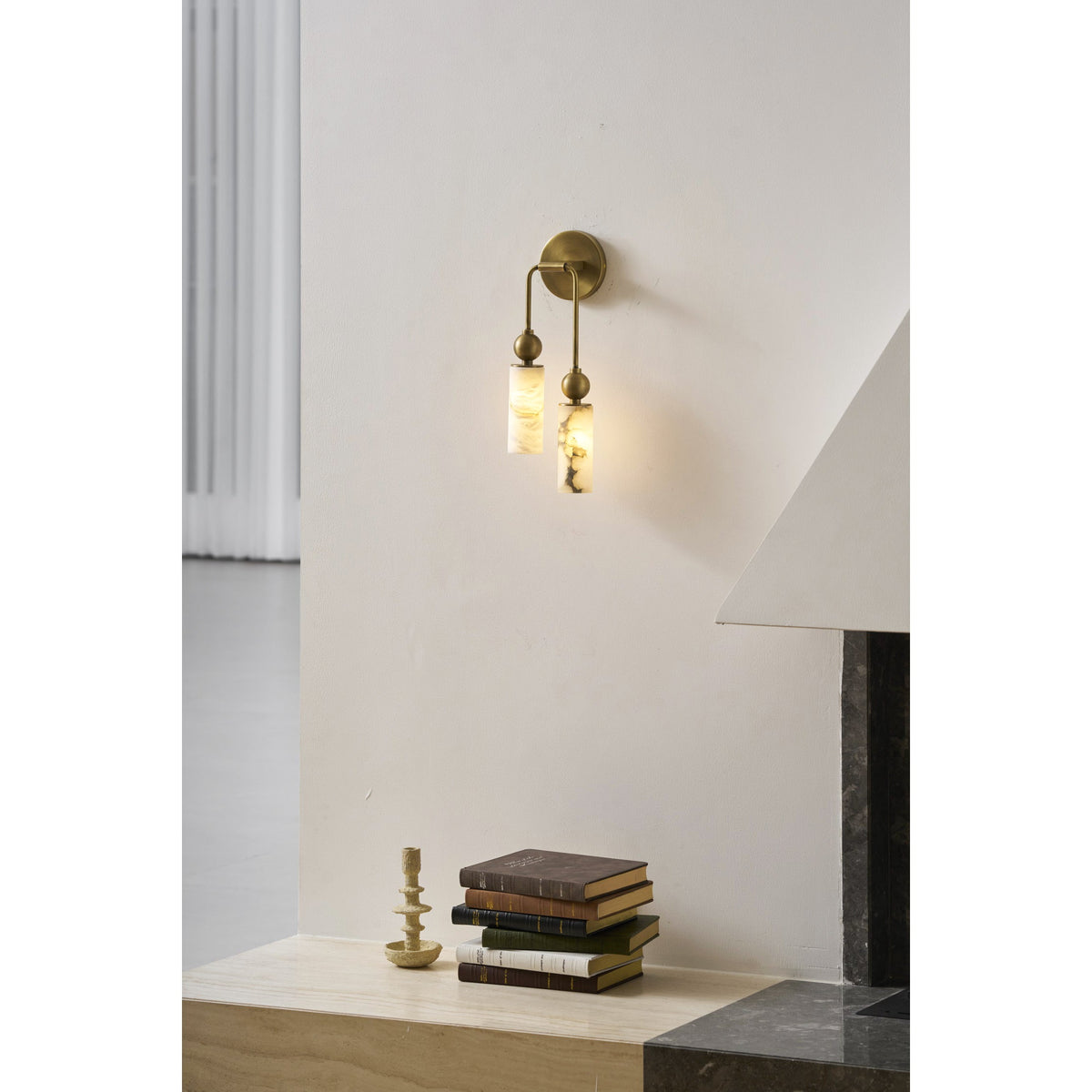 Harlin Alabaster Wall Lamp
