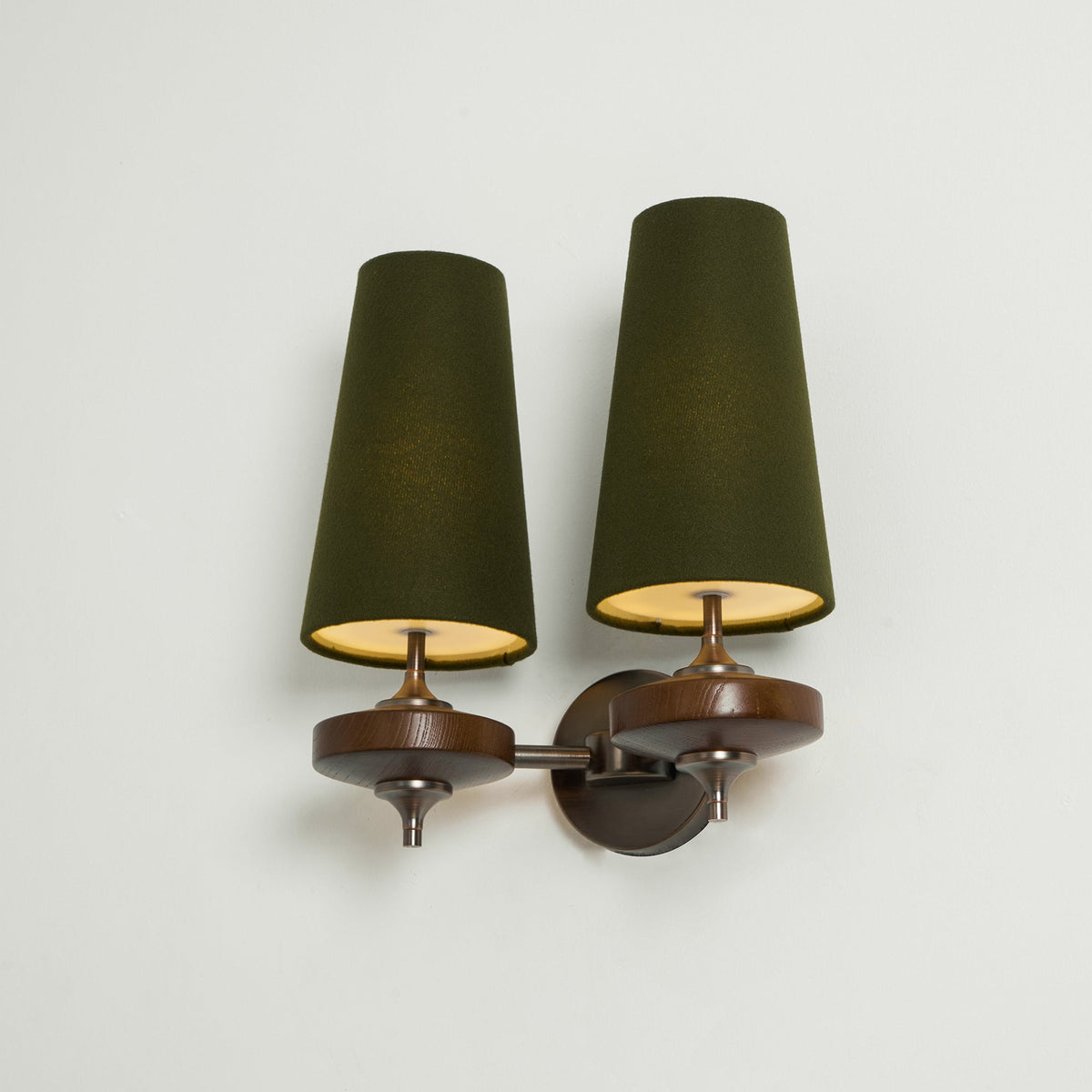 Hour Rho Wall Lamp