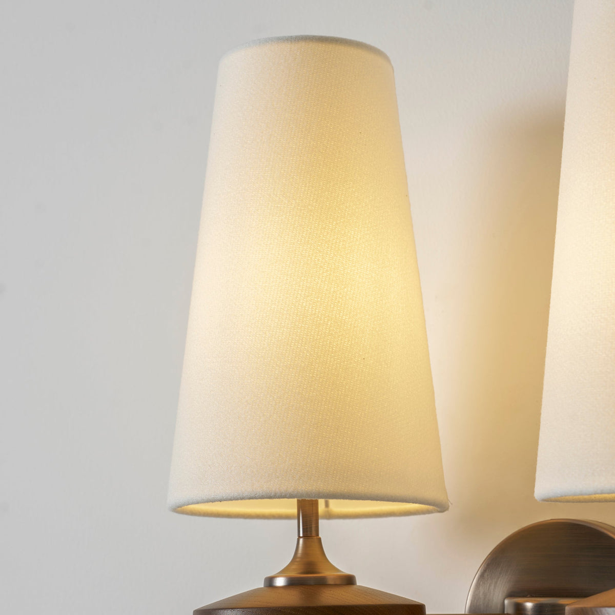 Hour Rho Wall Lamp