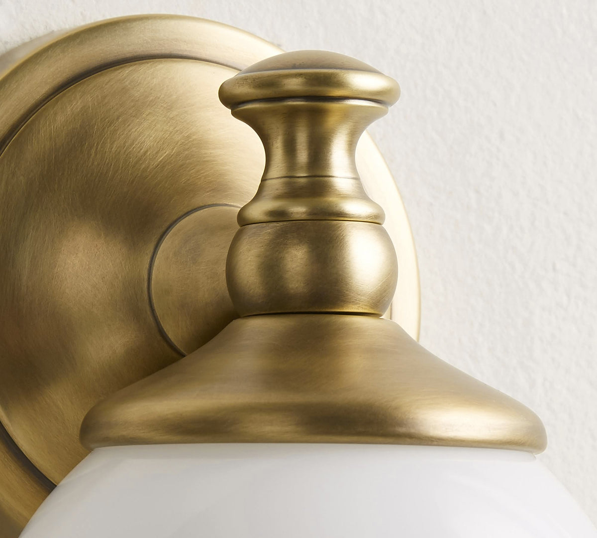 Chart Short-Arm Vanity Sconce