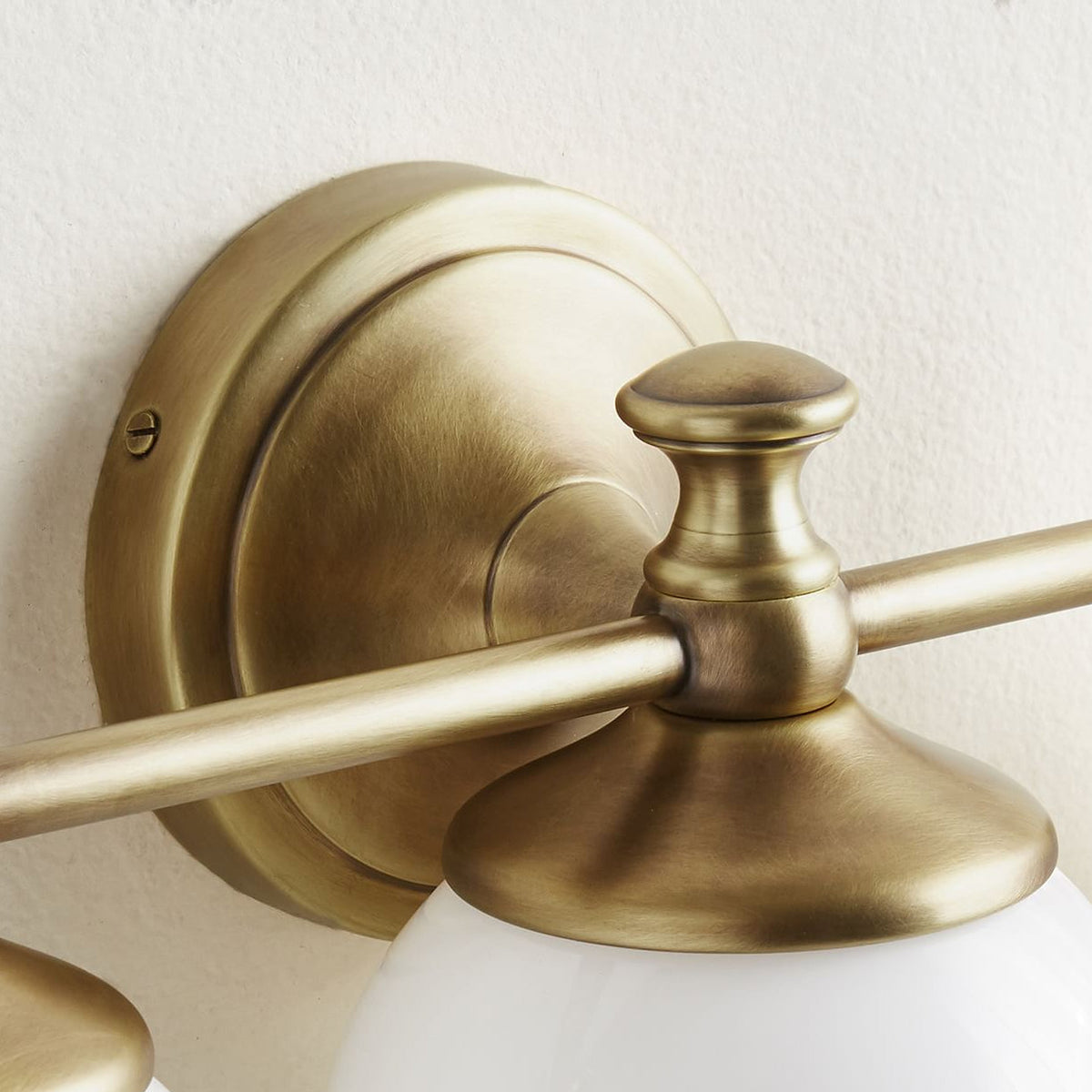 Chart Short-Arm Vanity Sconce