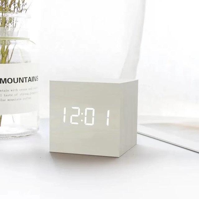 Aurora Sunrise Alarm Clock | Digital Wake-Up Light with Clear LED Display for Refreshing Mornings Alarm Clocks