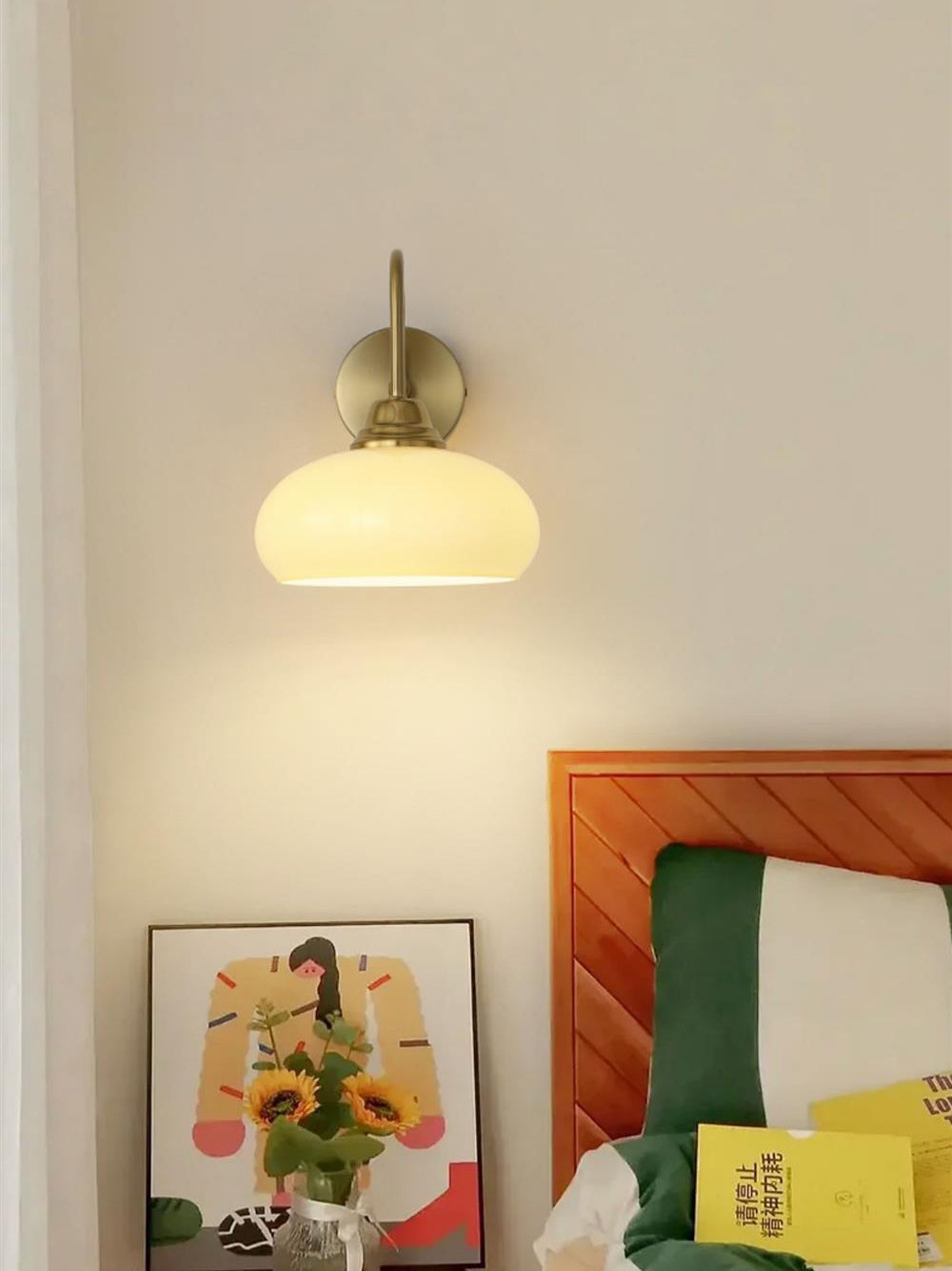Nova Glass Wall Light (Hardwired)