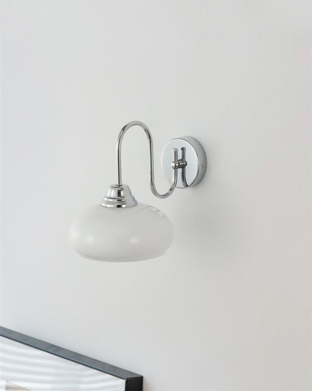 Nova Glass Wall Light (Hardwired)