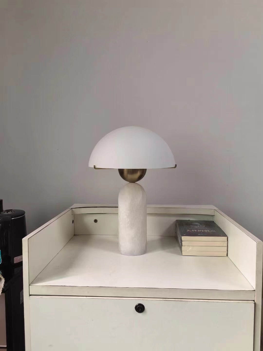 Peono Stone Table Lamp