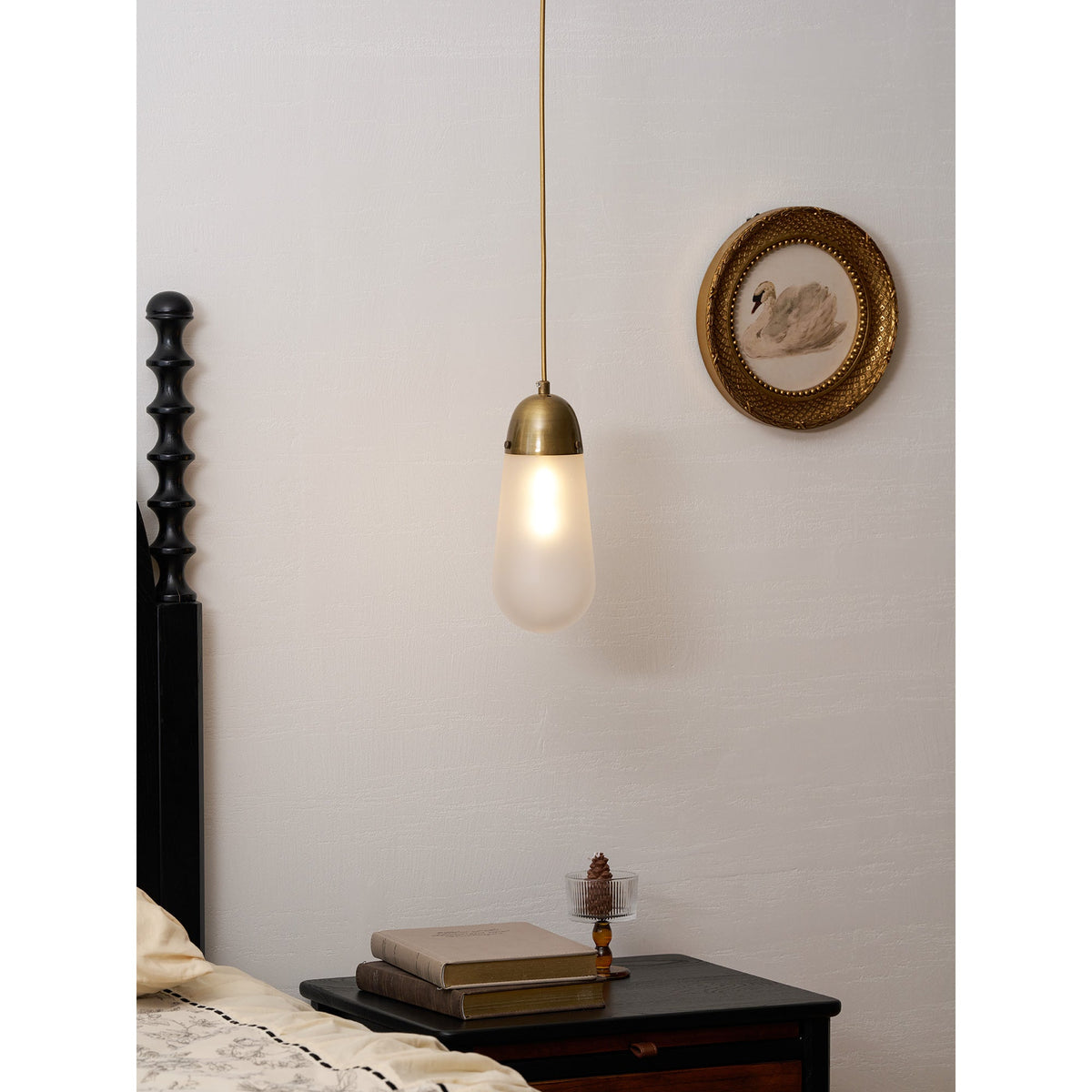 Lariat Swag-Cord Cluster Pendant