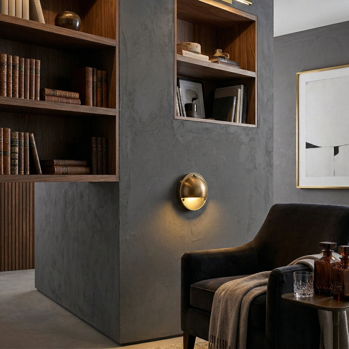 Hardy Brass Wall Lamp