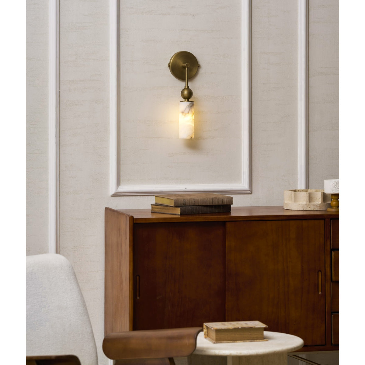 Harlin Alabaster Wall Lamp