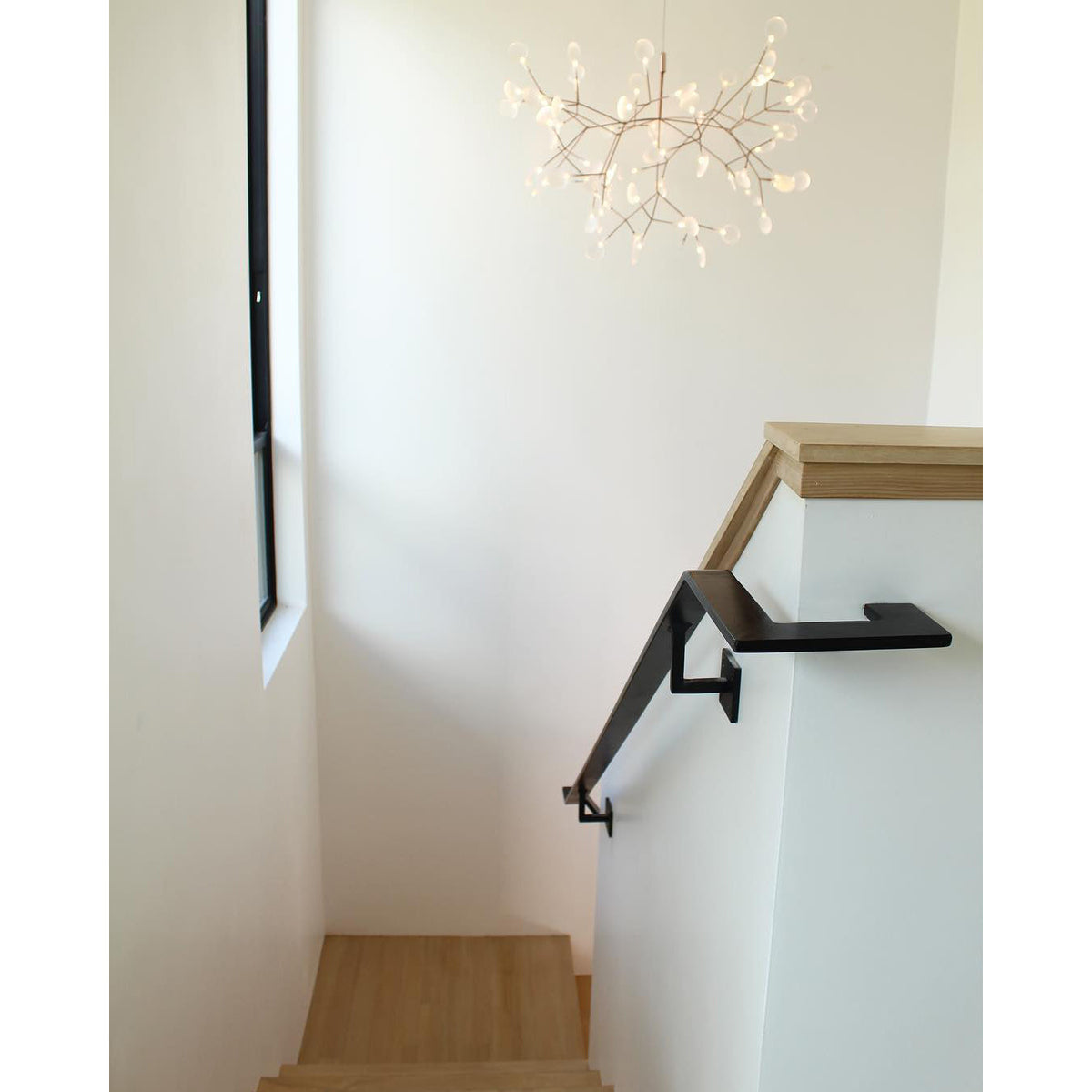 Heracleum Firefly LED Branch Chandelier
