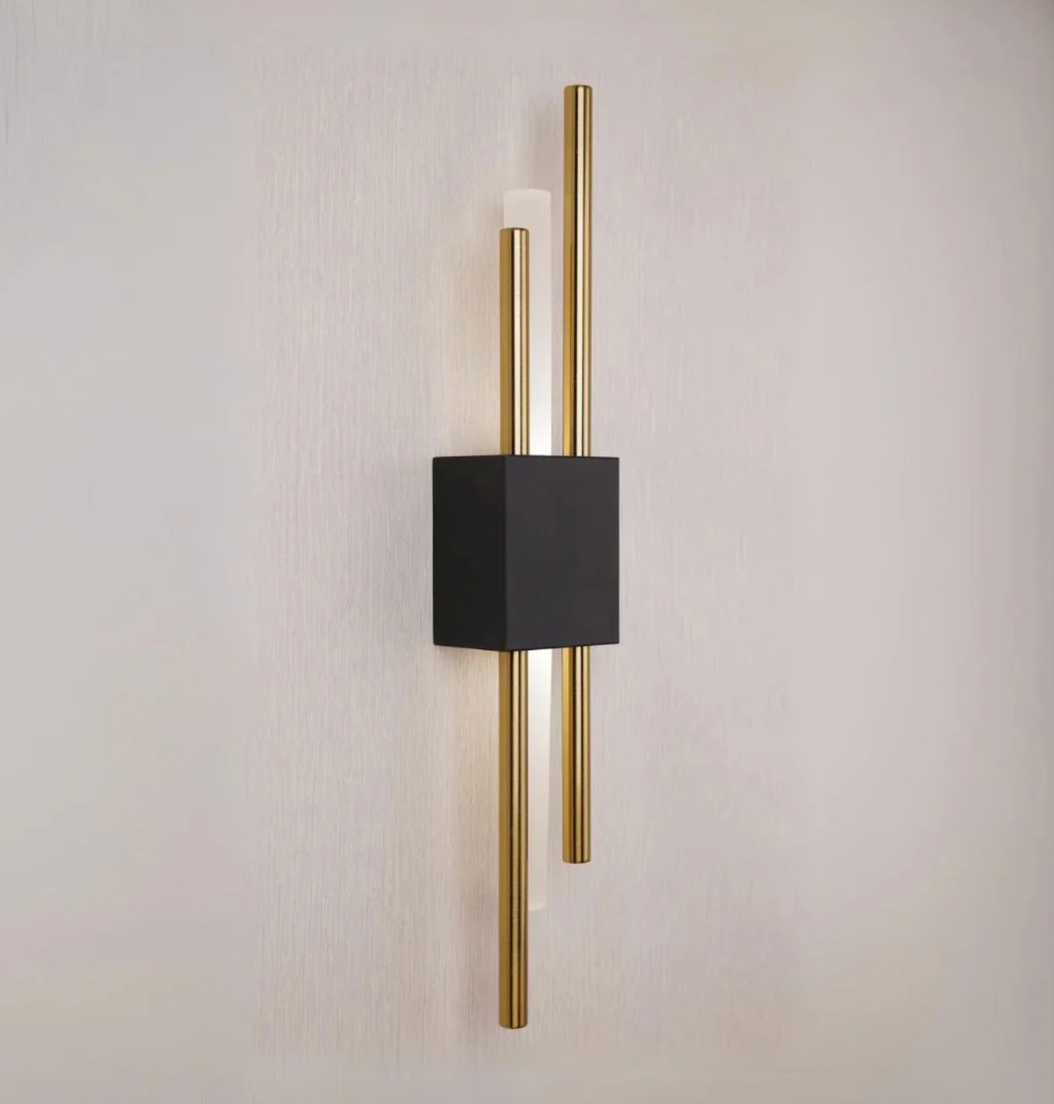 Elegant Black and Gold Wall Sconce Lighting Fixture Wall Lighting