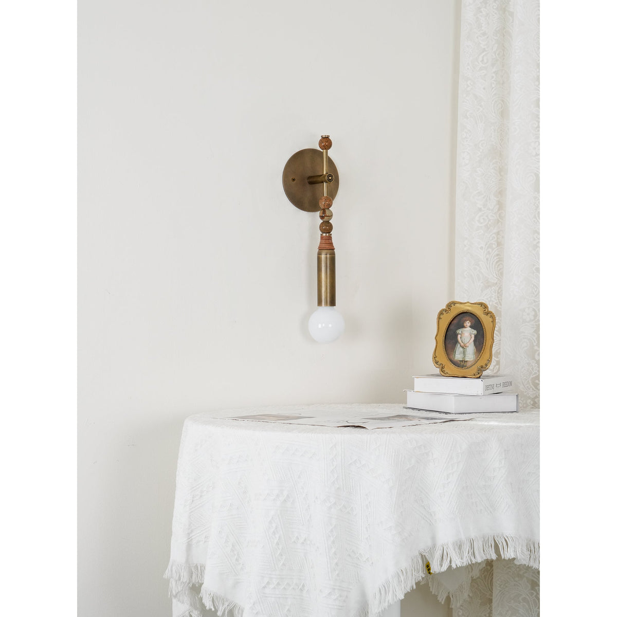 Toam Brass & Marble Wall Lamp
